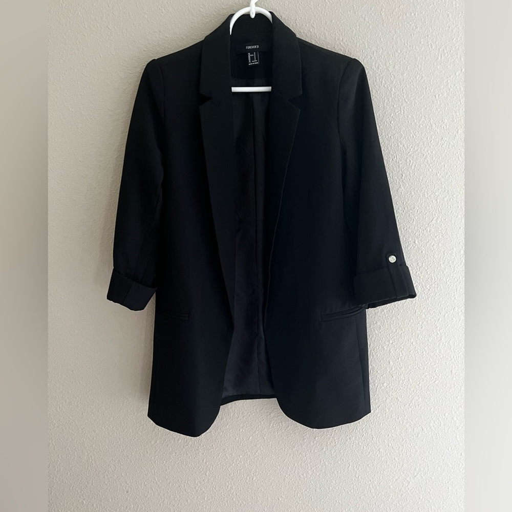 Black blazer with 3/4 sleeves size S